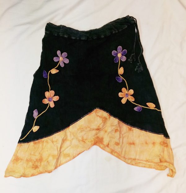 Rib Cotton Drawstring Skirt with flower applique' and v-hem-3968